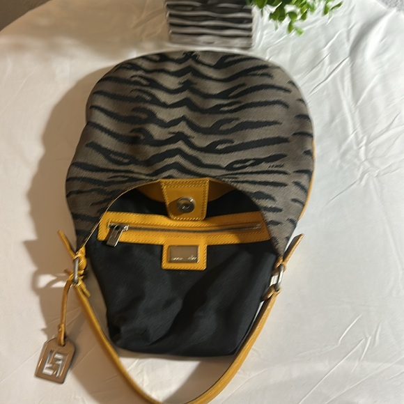 Authentic Fendi Zebra Print Canvas Shoulder Bag, Very classy bag. Preloved. - Picture 7 of 11